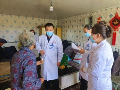 哈巴河縣啟動醫養結合服務，為老人晚年幸福生活“加碼”營養健康咨詢